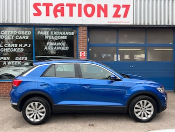 Used Volkswagen T-Roc 2018 for sale - 79567760: Photo