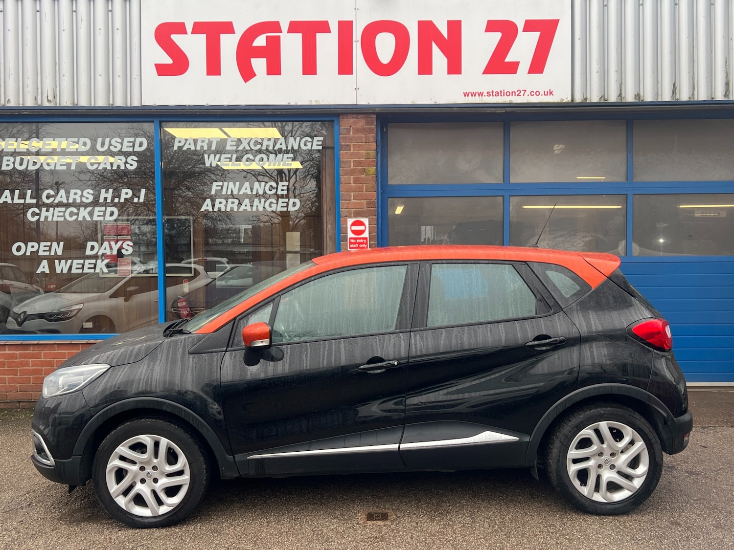 Used Renault Captur 2015 for sale - 77687578: Photo 4