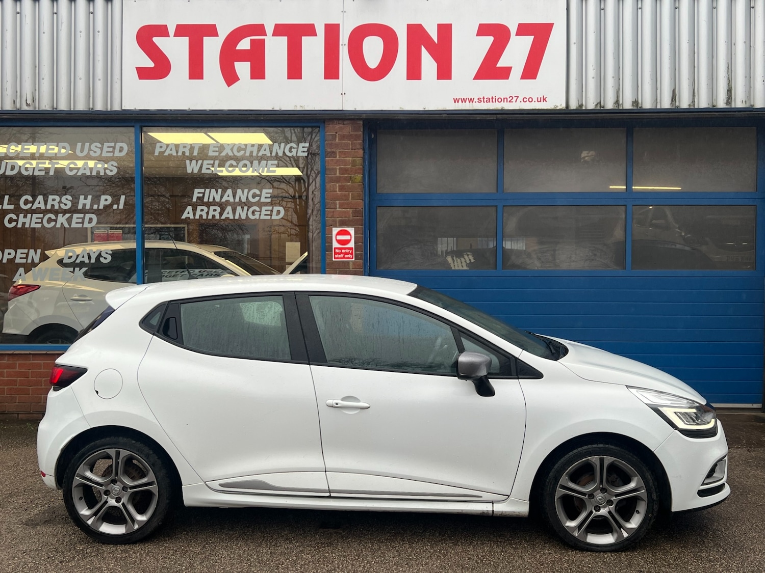Used Renault Clio 2018 for sale - 77688100: Photo 5