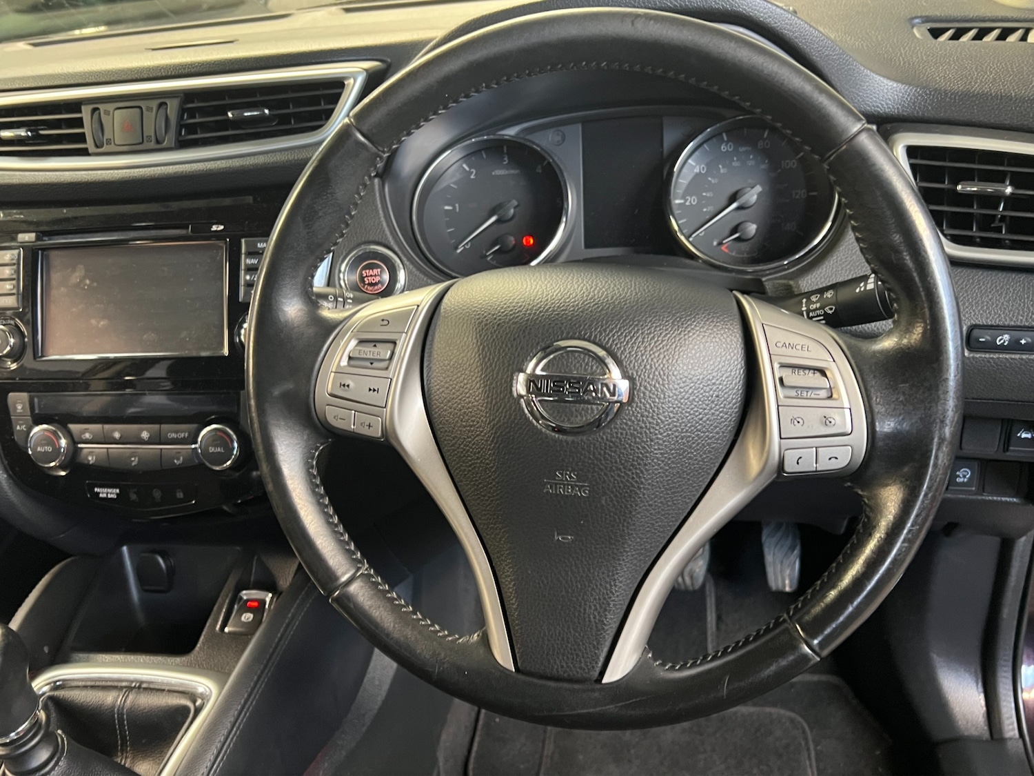 Used Nissan Qashqai 2017 for sale - 76682218: Photo 11