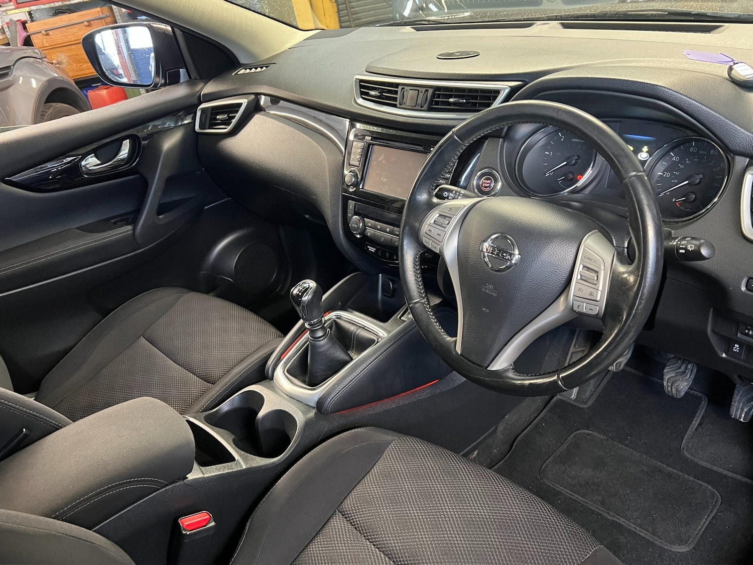 Used Nissan Qashqai 2017 for sale - 76682218: Photo 13