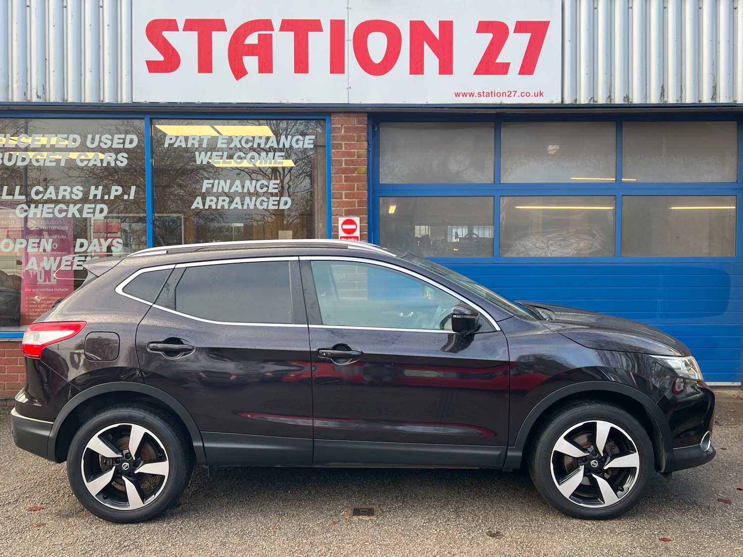 Used Nissan Qashqai 2017 for sale - 76682218: Photo 4