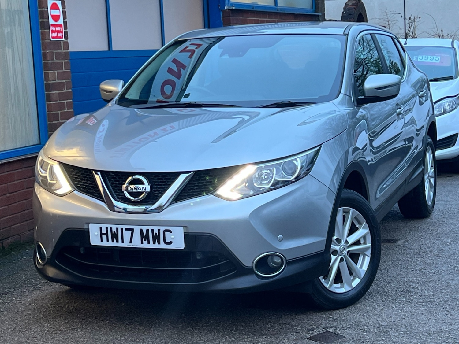 Used Nissan Qashqai 2017 for sale - 76932131: Photo 39