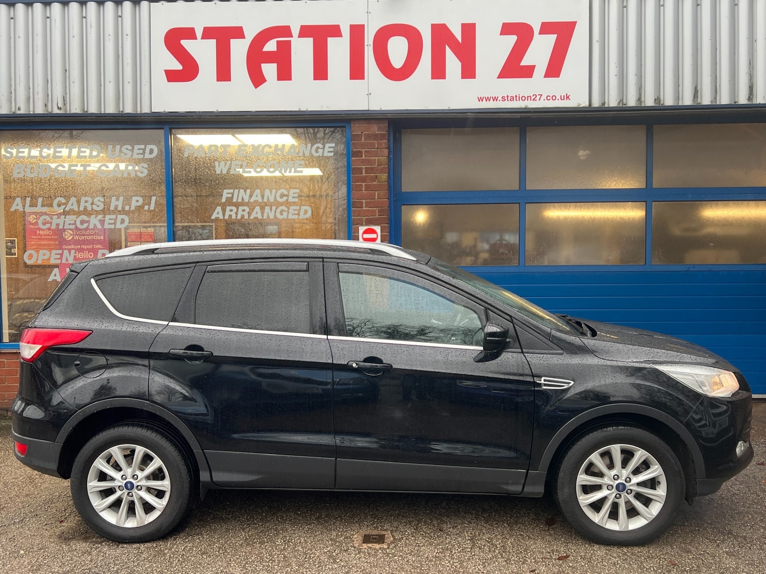 Used Ford Kuga 2016 for sale - 76579651: Photo 2