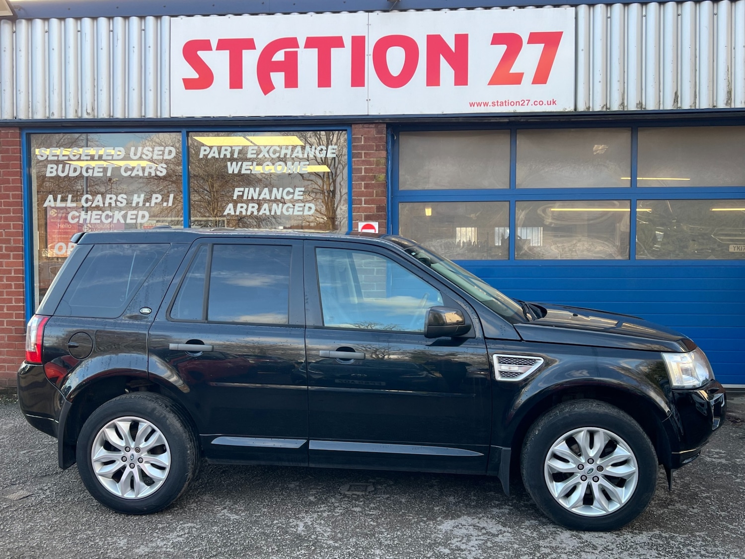 Used Land Rover Freelander 2011 for sale - 77247689: Photo 4