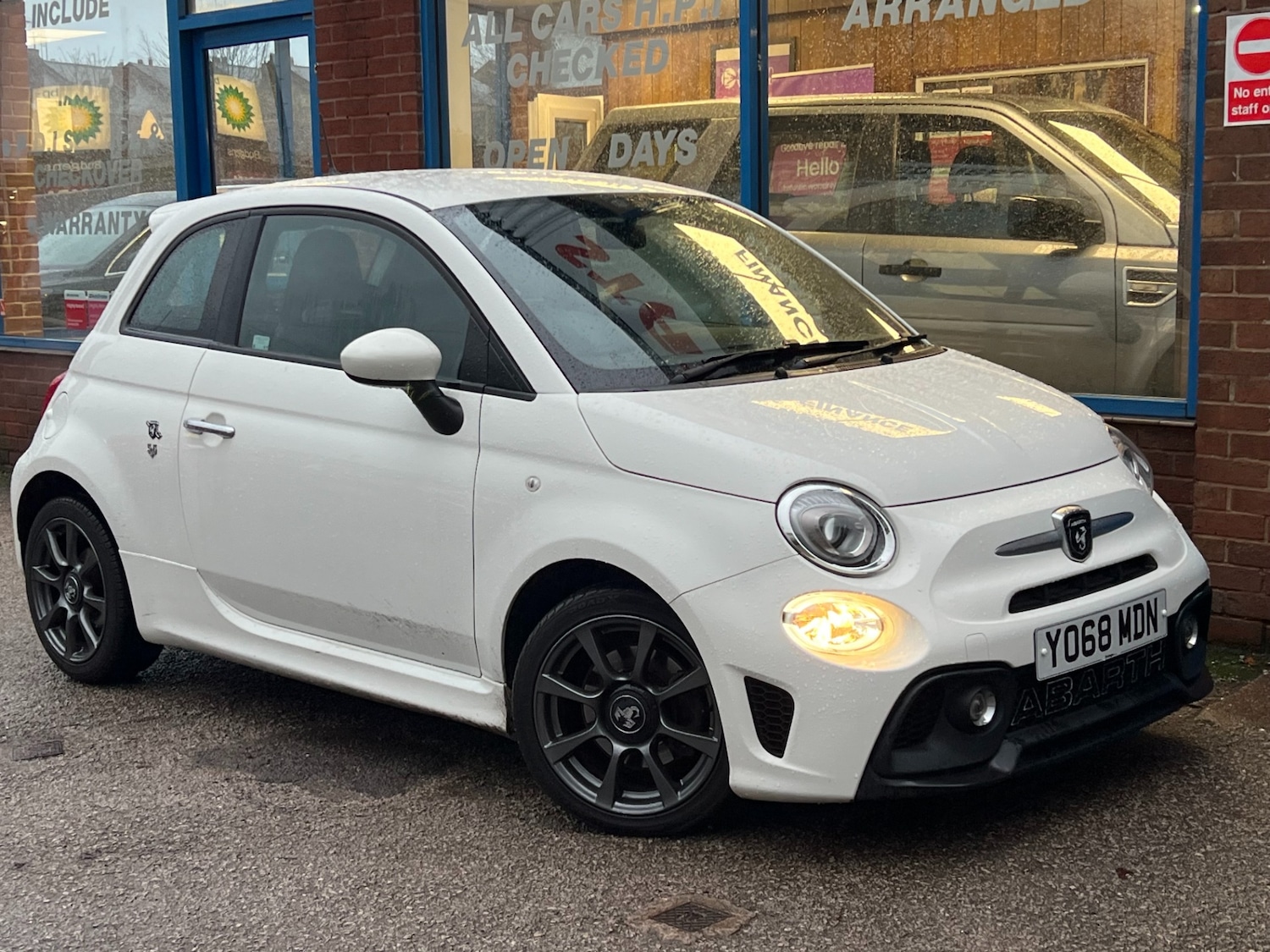 Used Abarth 595 2018 for sale - 76817614: Photo 10