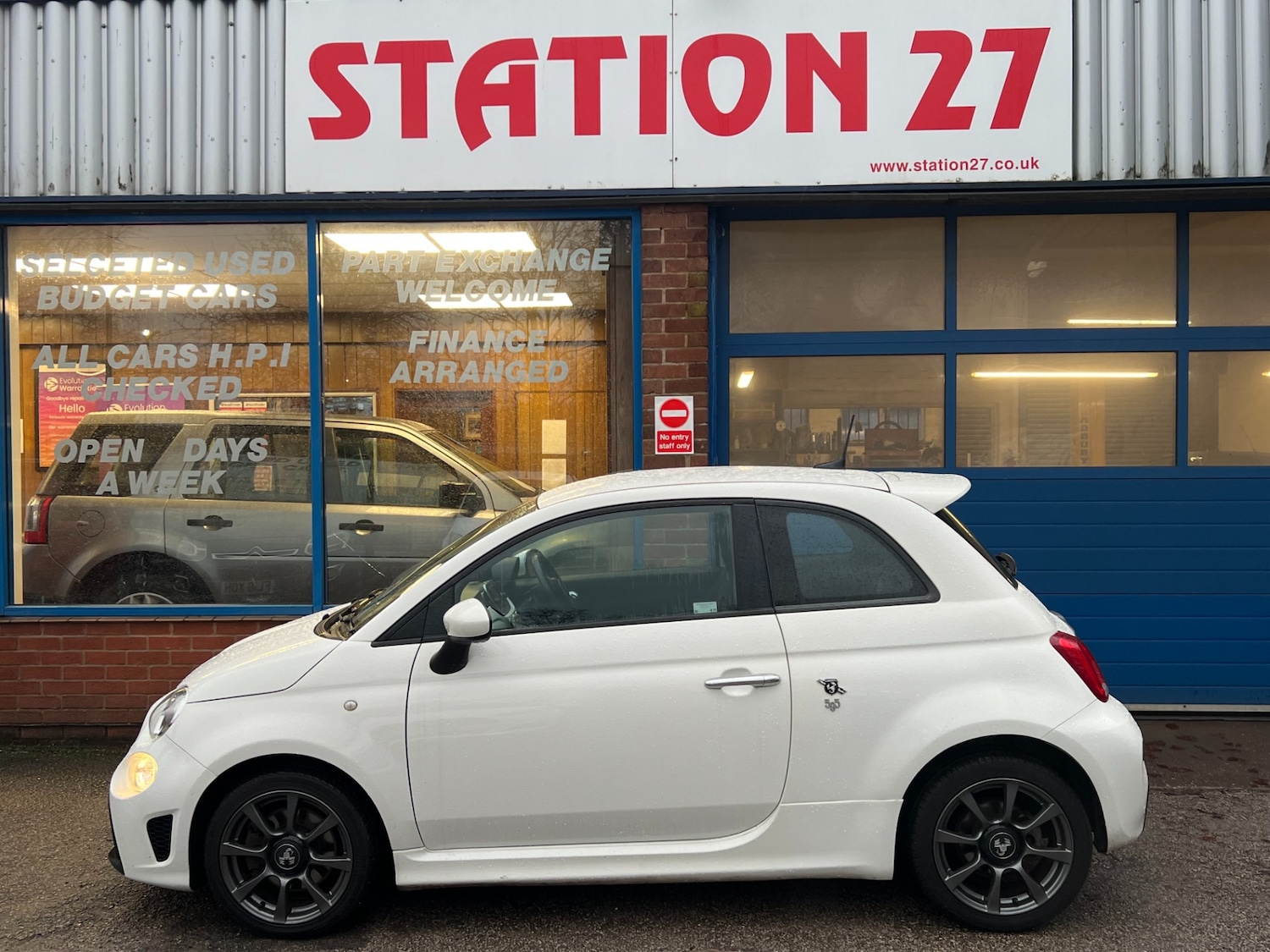 Used Abarth 595 2018 for sale - 76817614: Photo 6