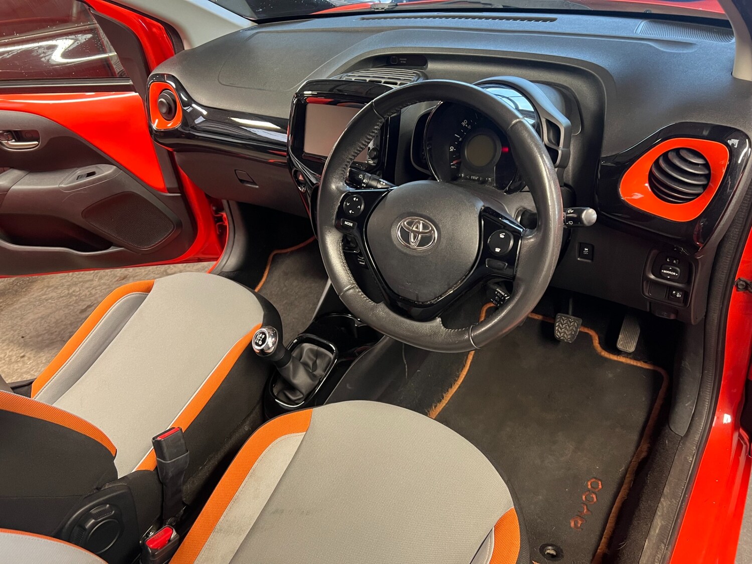 Used Toyota AYGO 2015 for sale - 77195515: Photo 17