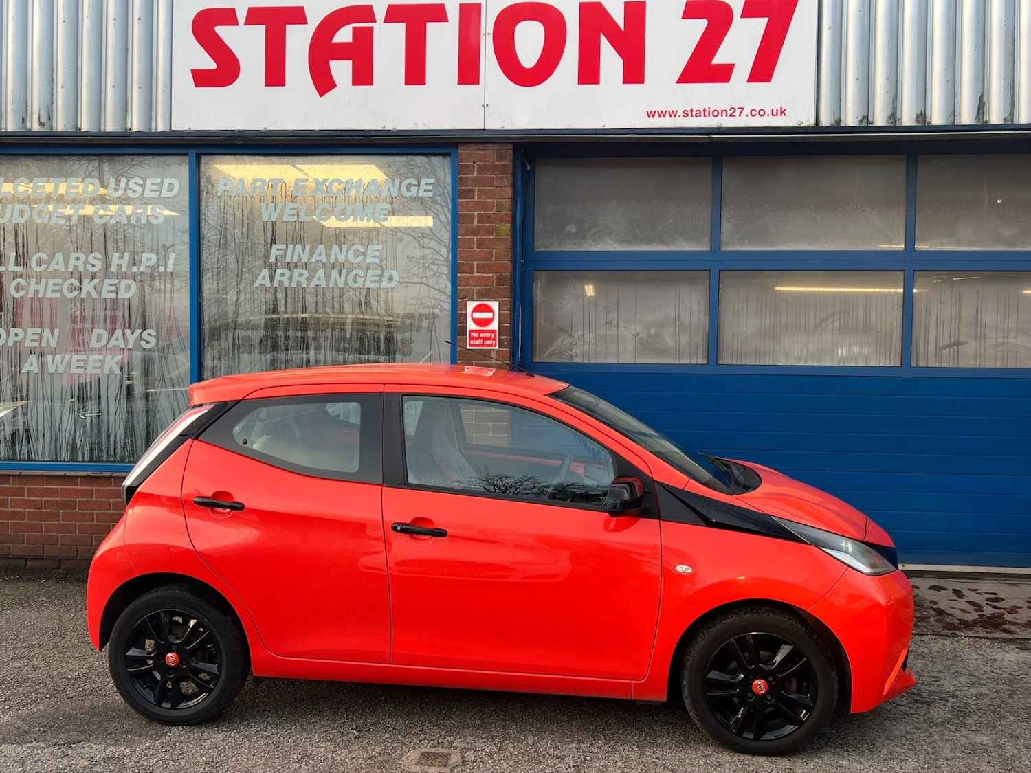 Used Toyota AYGO 2015 for sale - 77195515: Photo 5