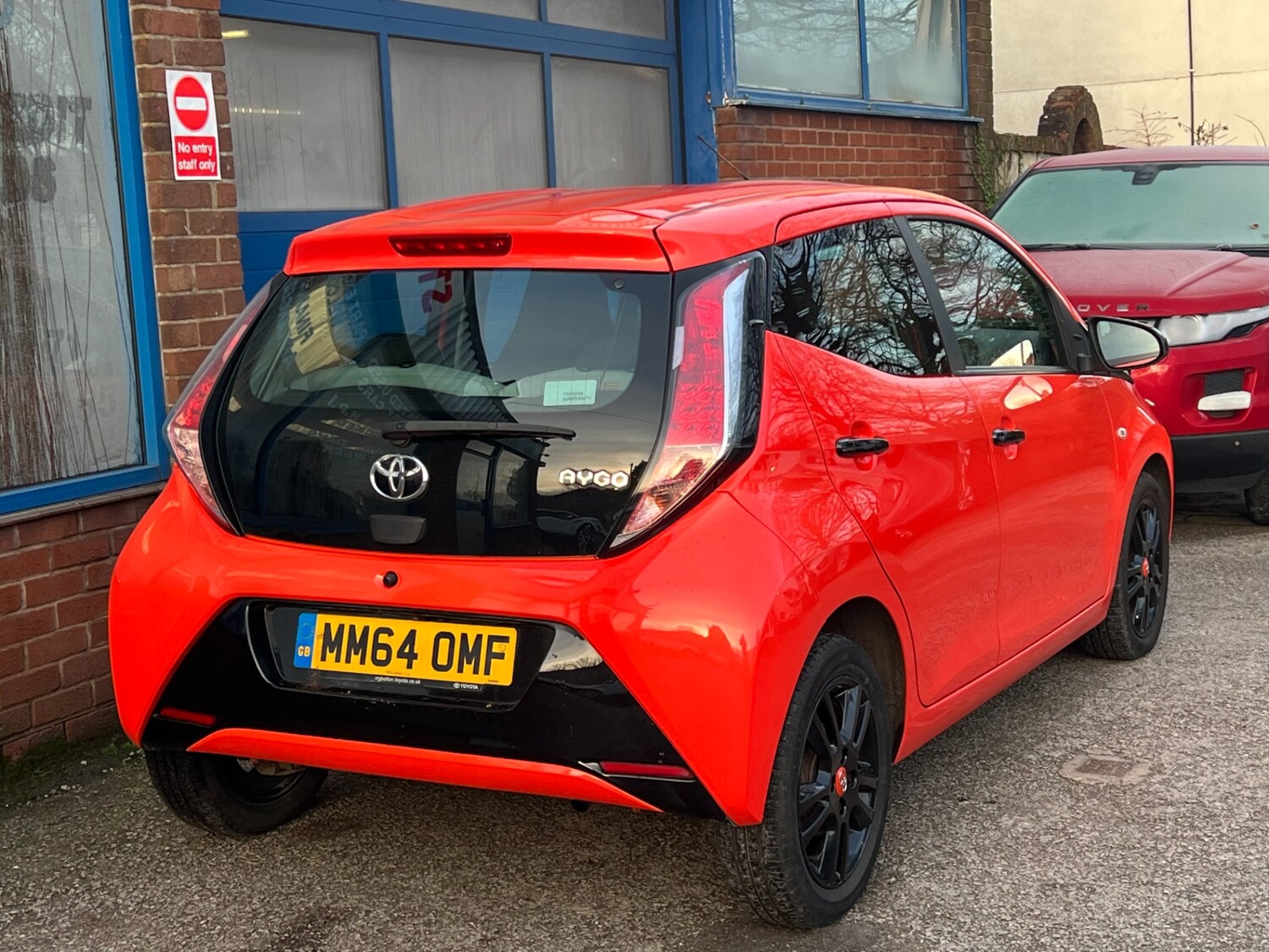 Used Toyota AYGO 2015 for sale - 77195515: Photo 6