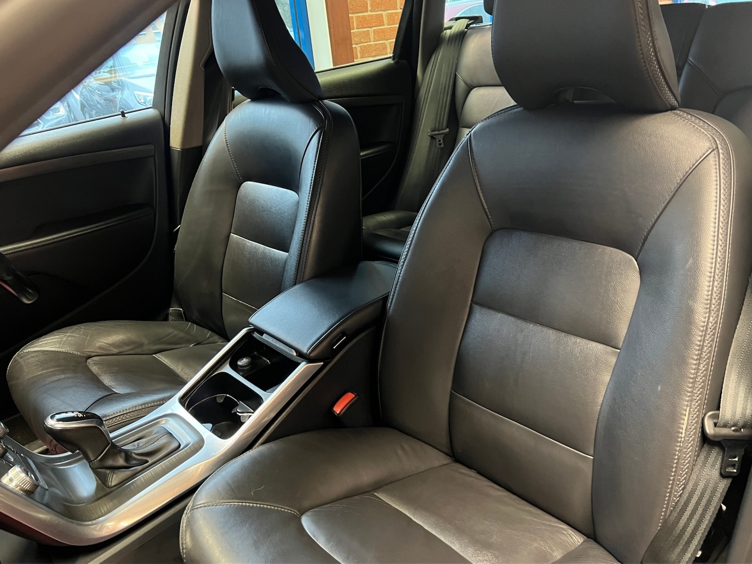 Used Volvo XC70 2014 for sale - 76920166: Photo 22