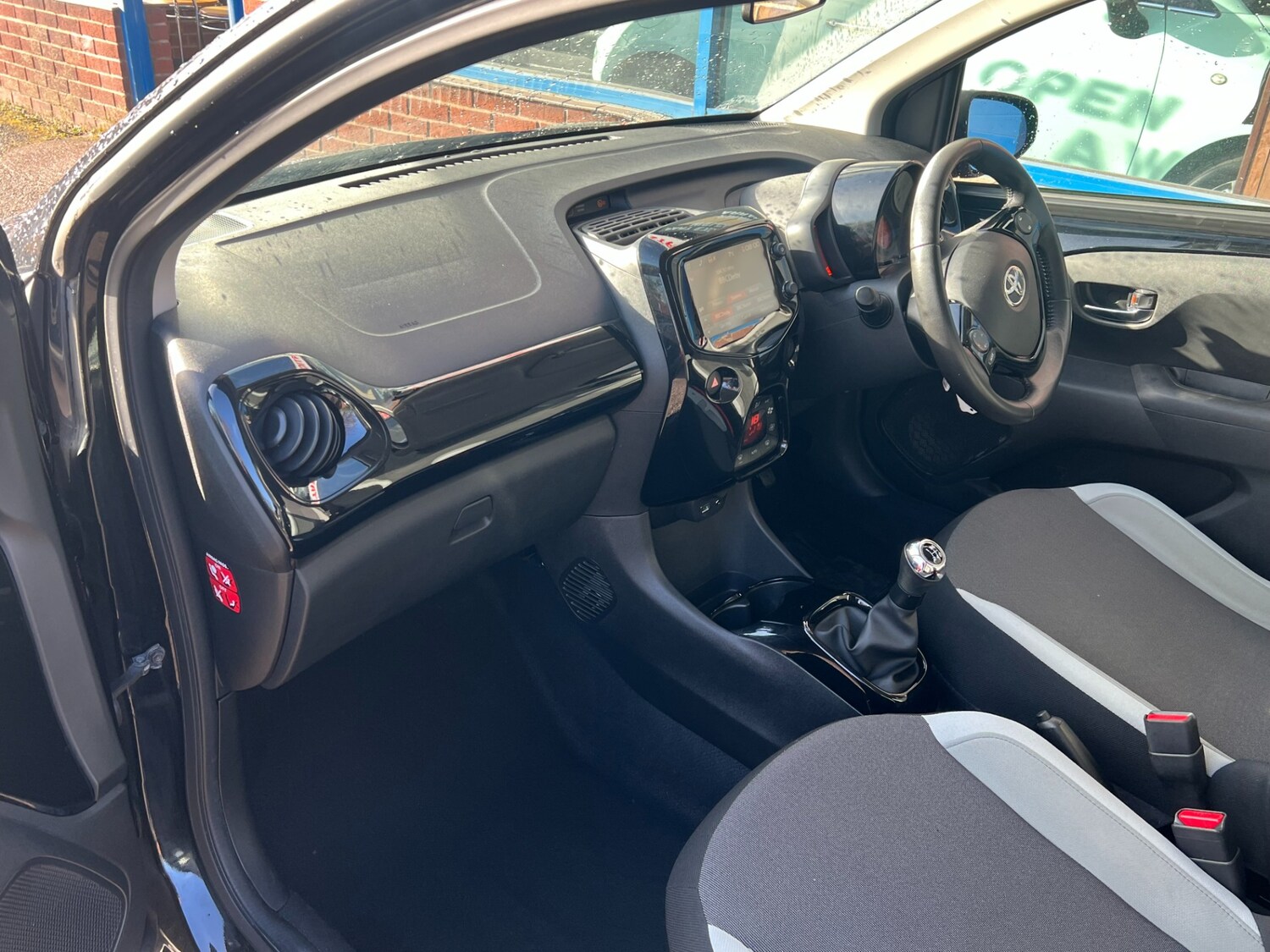 Used Toyota AYGO 2018 for sale - 78064513: Photo 11