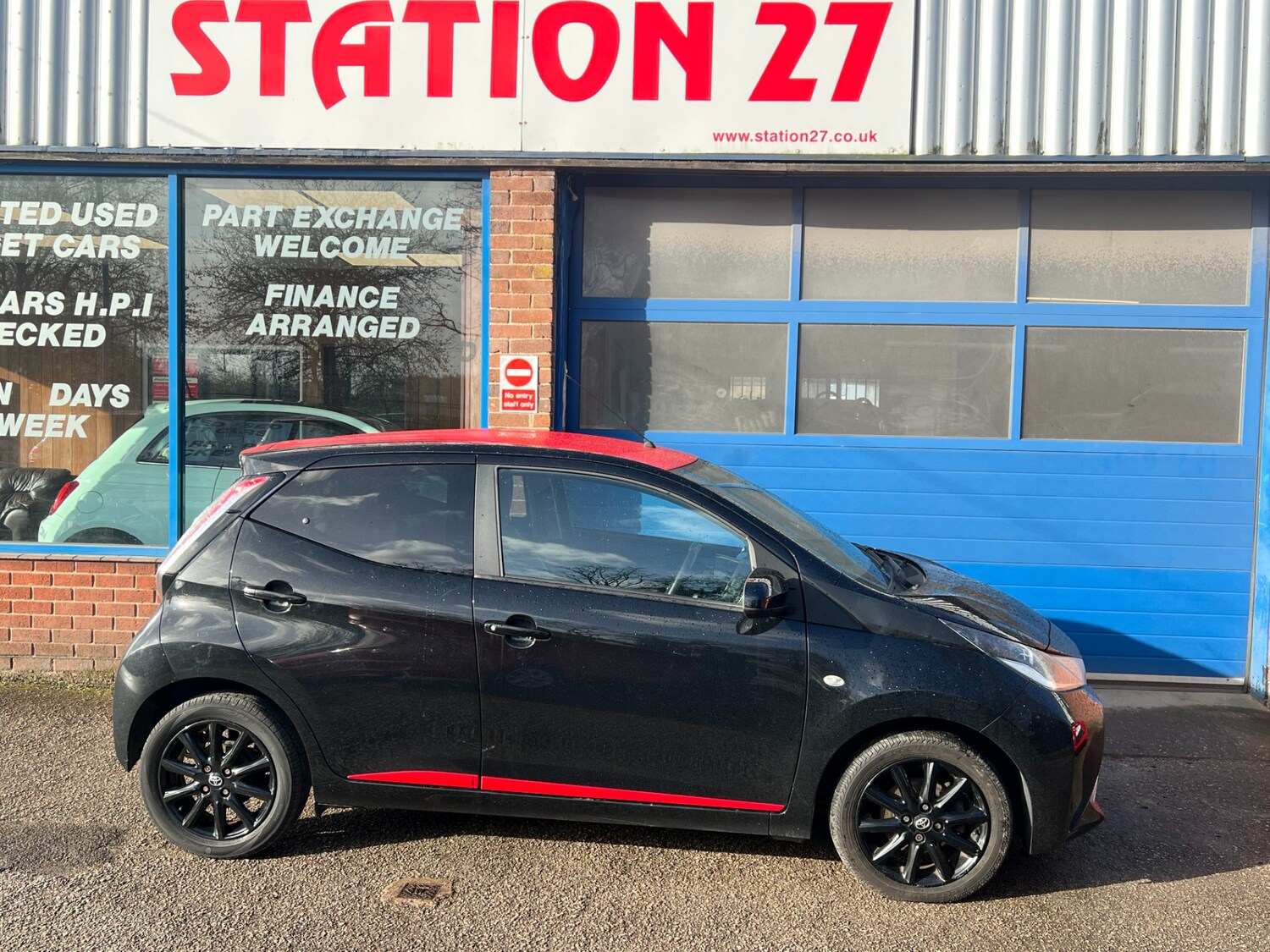 Used Toyota AYGO 2018 for sale - 78064513: Photo 6