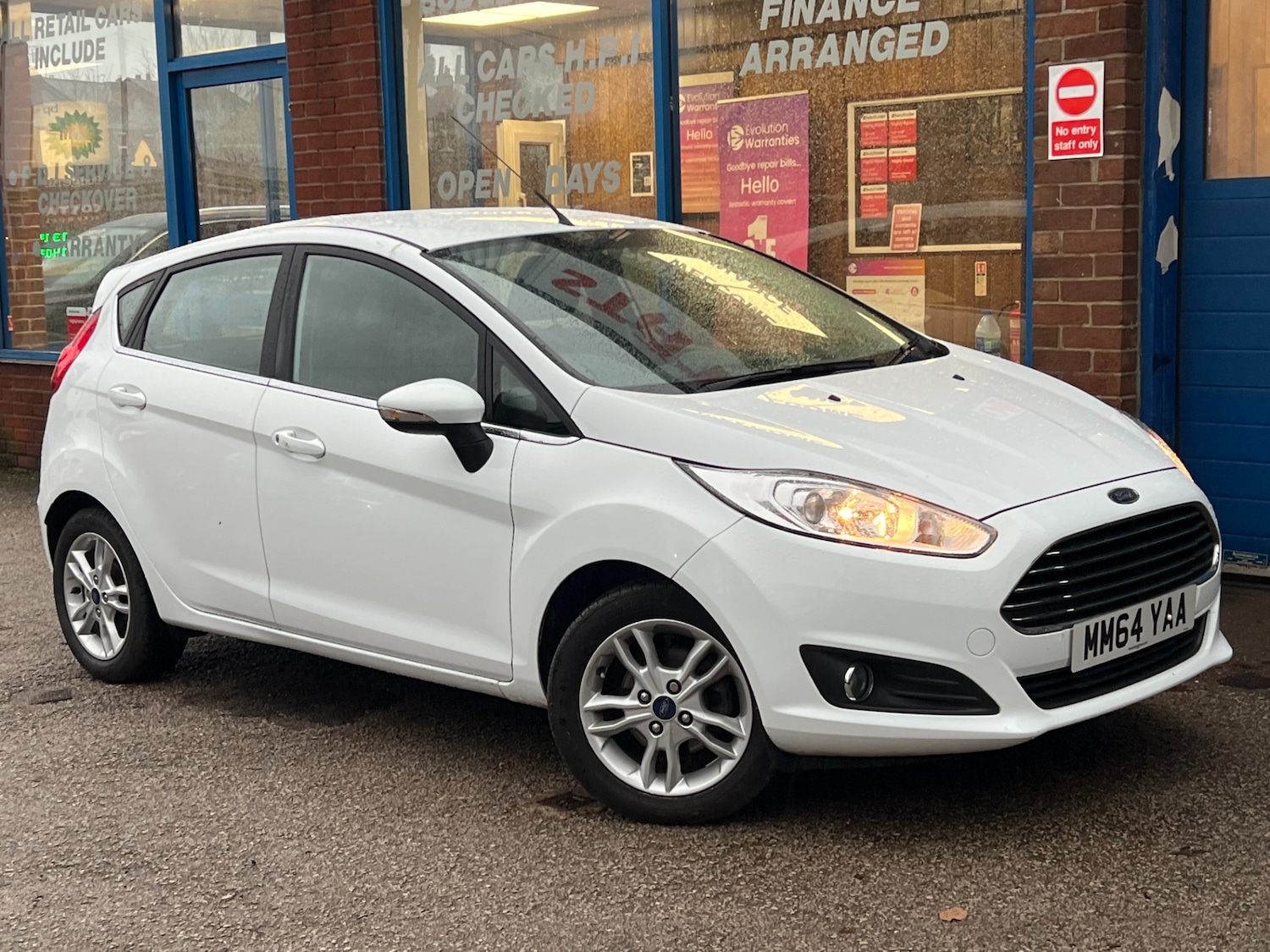 Used Ford Fiesta 2015 for sale - 76807574: Photo 10