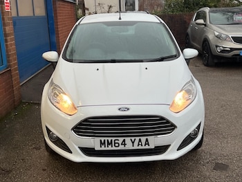 Used Ford Fiesta 2015 for sale - 76807574: Photo