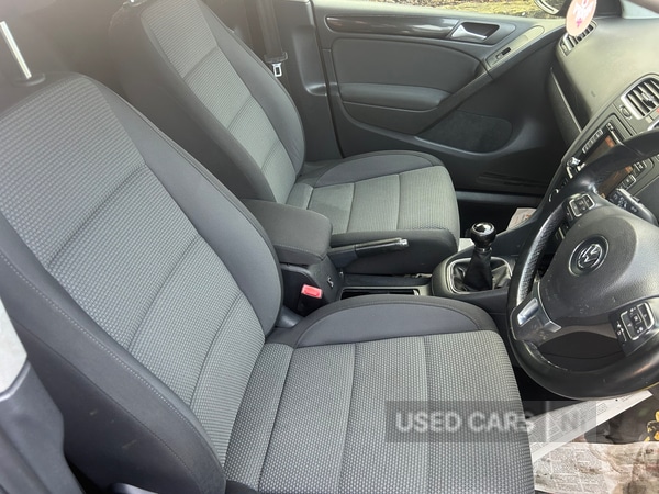 Used Volkswagen Golf 2012 for sale - 77560167: Photo 2