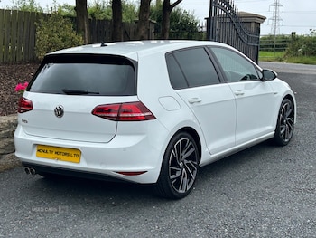 Used Volkswagen Golf 2017 for sale - 79117296: Photo