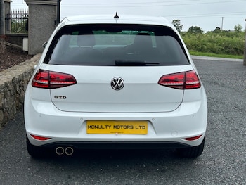 Used Volkswagen Golf 2017 for sale - 79117296: Photo
