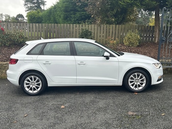 Used Audi A3 2015 for sale - 76123451: Photo