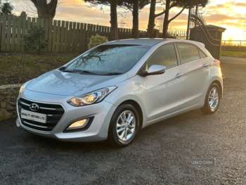 Used Hyundai i30 2016 for sale - 73883260: Photo
