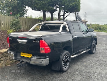 Used Toyota Hilux 2016 for sale - 75757868: Photo