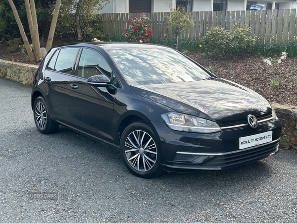 Used Volkswagen Golf 2017 for sale - 78158050: Photo 1