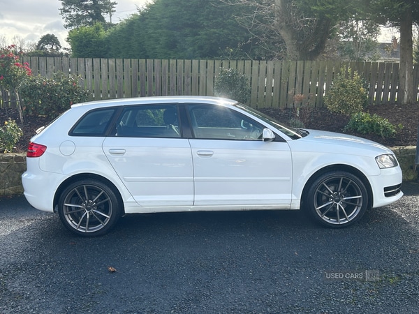 Used Audi A3 2012 for sale - 76378275: Photo 2