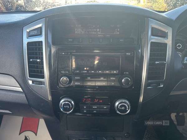 Used Mitsubishi Shogun 2015 for sale - 76389488: Photo 12