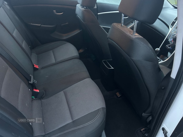 Used Hyundai i30 2015 for sale - 77254205: Photo 9