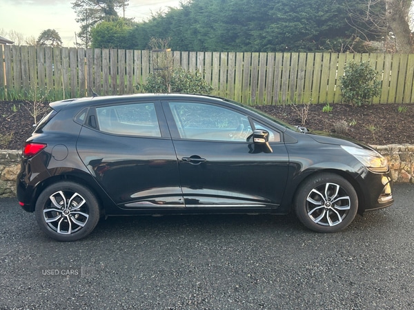 Used Renault Clio 2025 for sale - 77840502: Photo 2