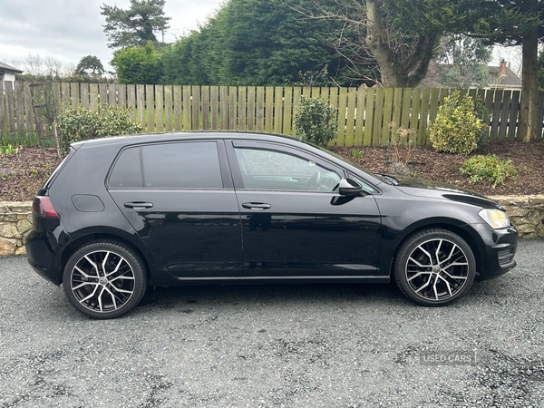 Used Volkswagen Golf 2014 for sale - 77659381: Photo 2