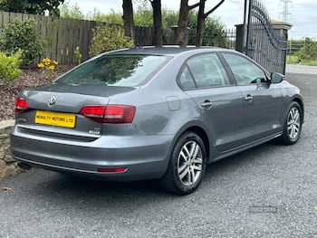 Used Volkswagen Jetta 2017 for sale - 79622796: Photo