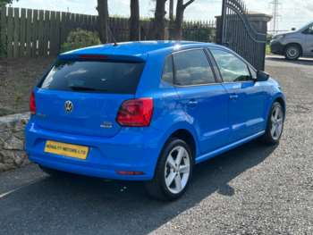 Used Volkswagen Polo 2015 for sale - 74611993: Photo