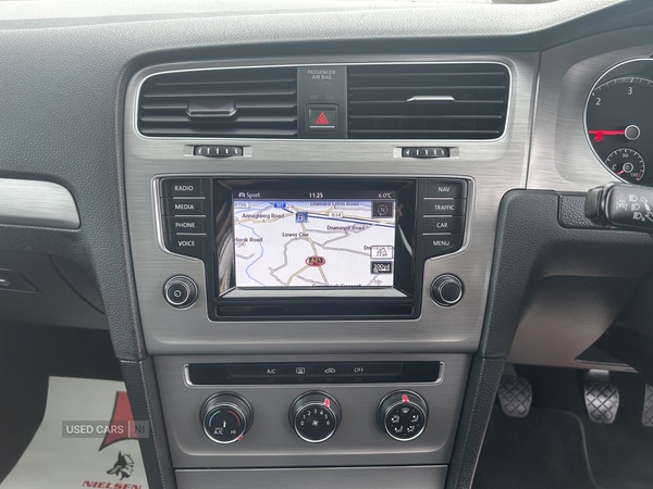 Used Volkswagen Golf 2014 for sale - 76998736: Photo 14