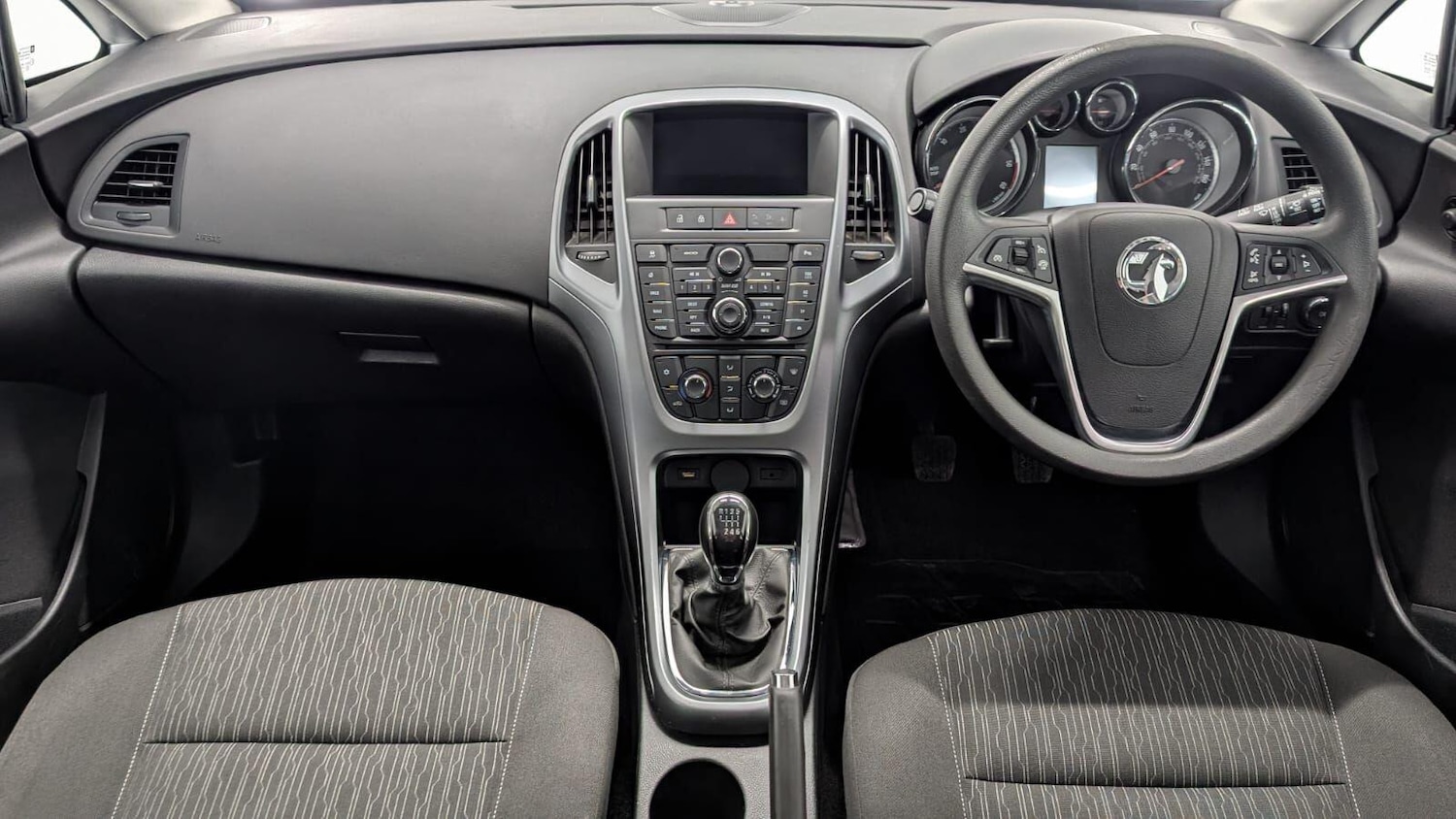 Used Vauxhall Astra 2016 for sale - 77091234: Photo 4