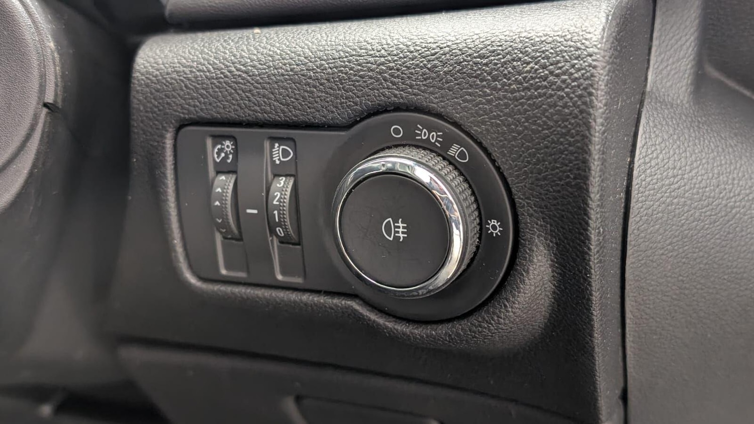 Used Vauxhall Astra 2016 for sale - 77091234: Photo 44