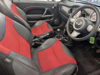 Used MINI Convertible 2007 for sale - 74935650: Photo