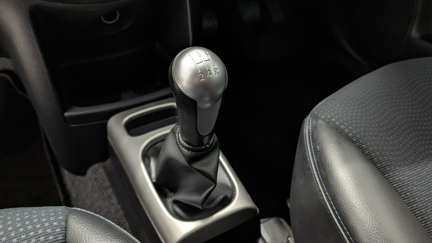 Used Nissan Note 2013 for sale - 77468741: Photo 23