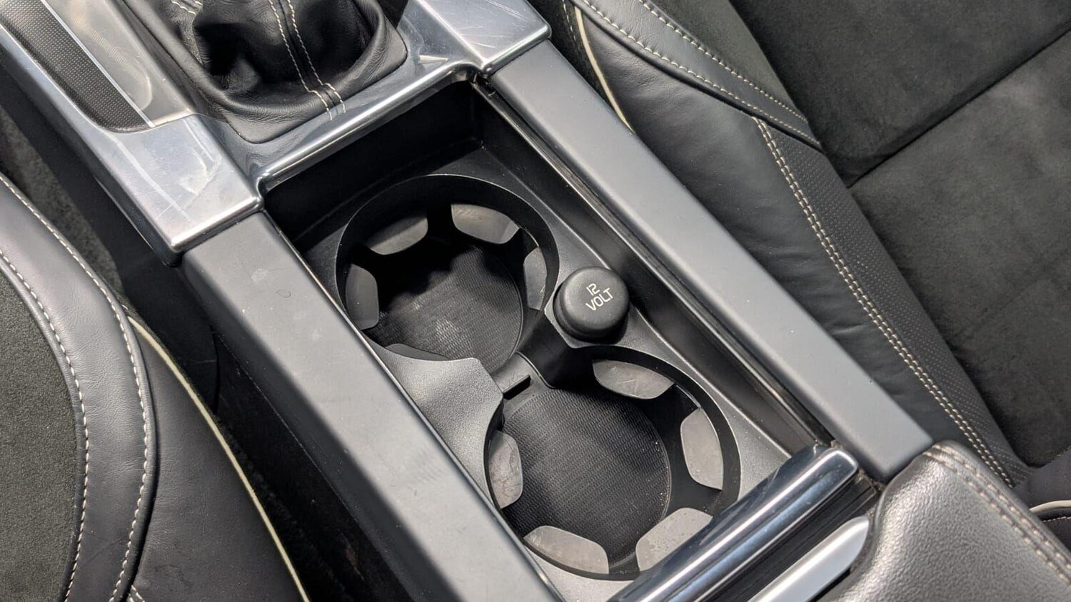 Used Volvo V60 for sale - 77908423: Photo 24