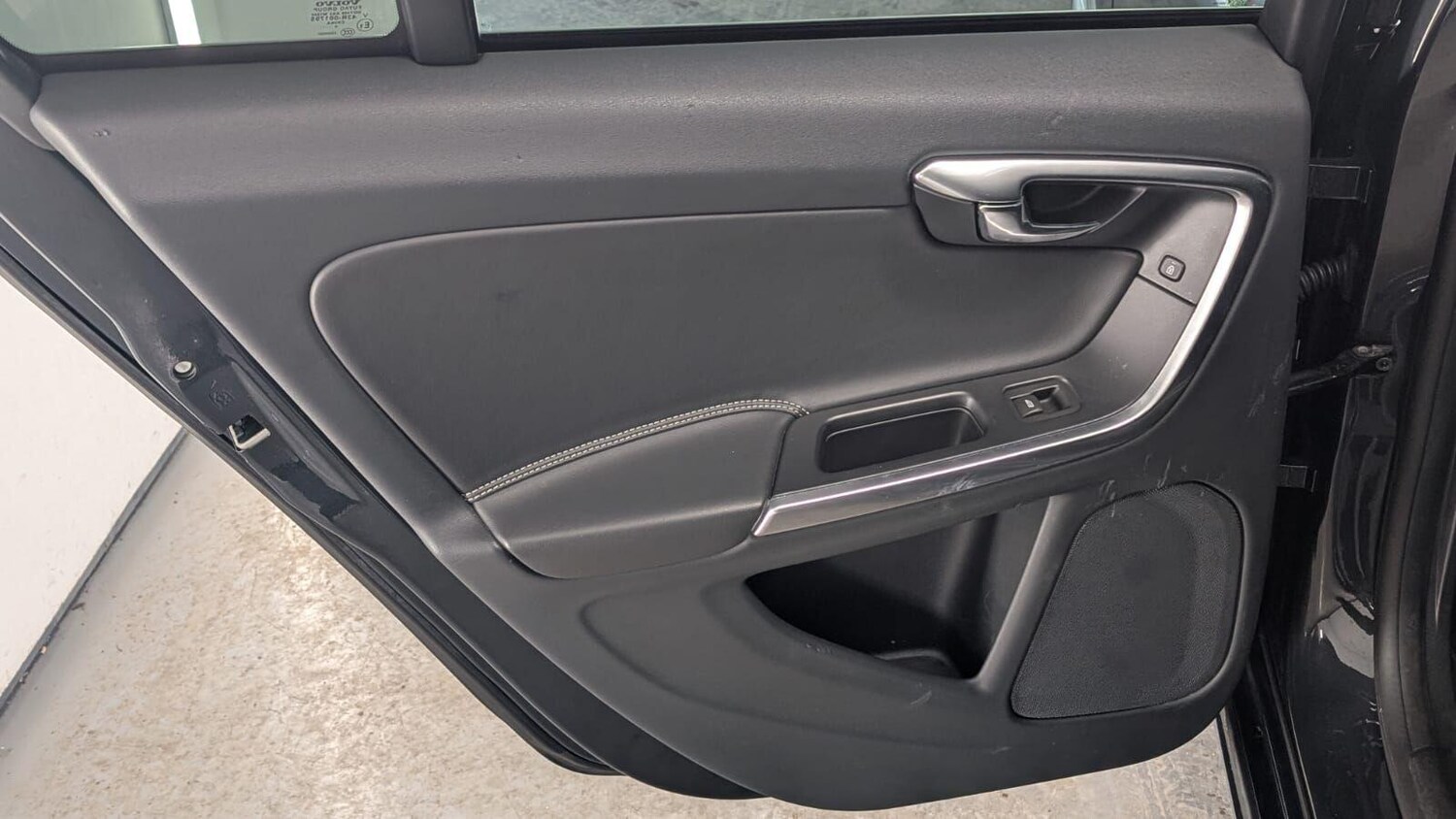 Used Volvo V60 for sale - 77908423: Photo 48