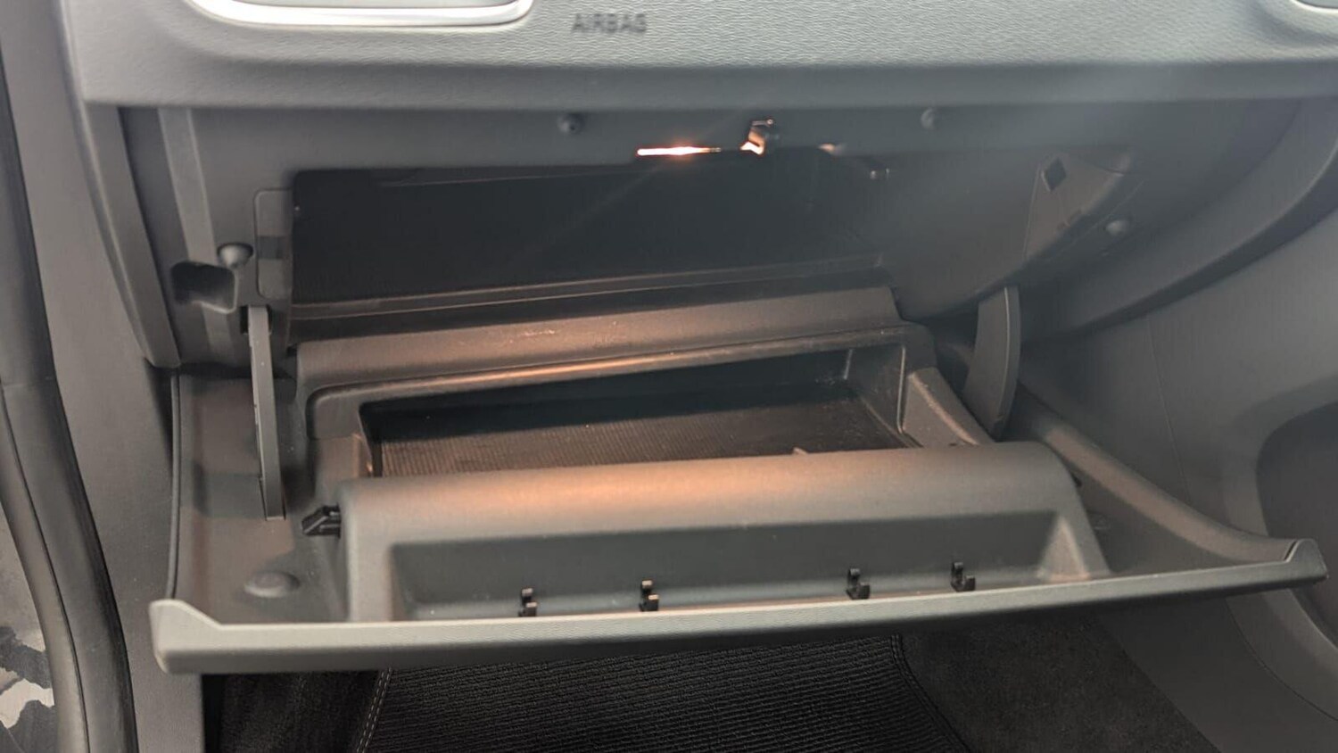 Used Volvo V60 for sale - 77908423: Photo 76