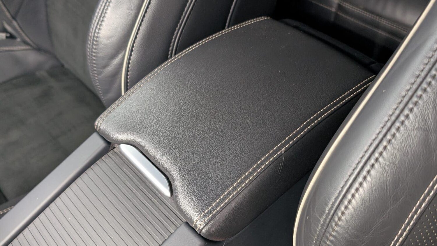 Used Volvo V60 for sale - 77908423: Photo 85