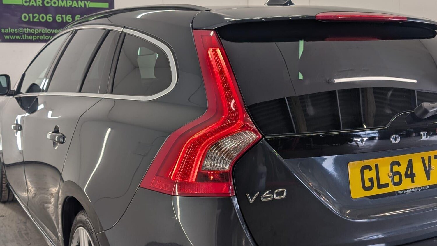 Used Volvo V60 for sale - 77908423: Photo 90