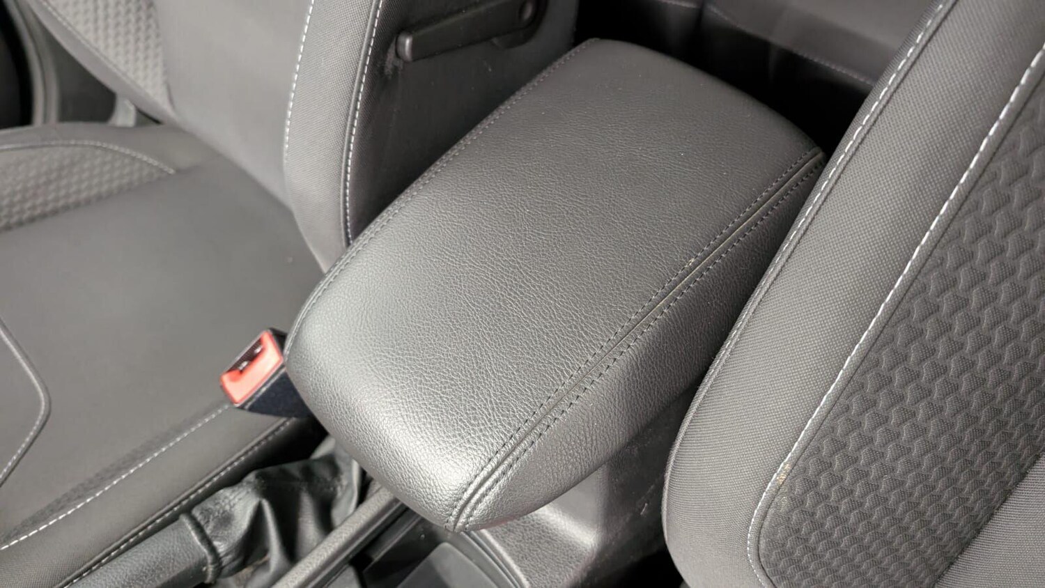 Used Ford Focus for sale - 77496377: Photo 34