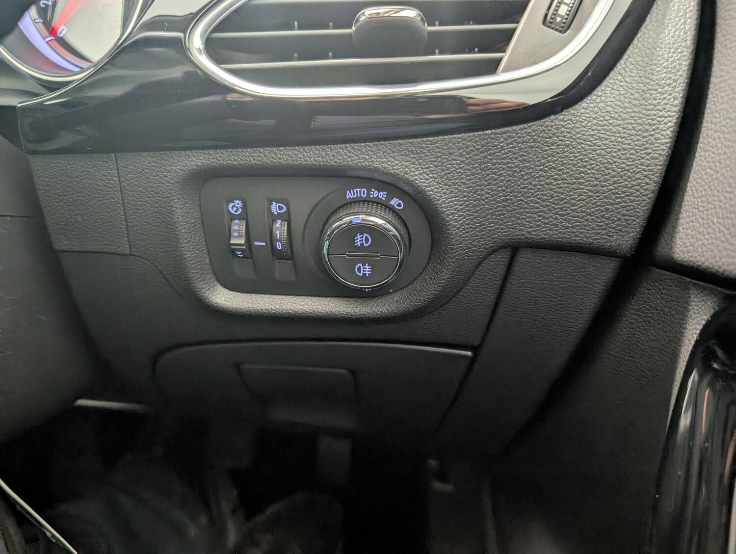 Vehicle 44