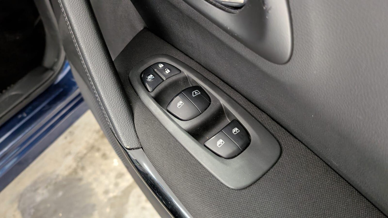 Used Renault Kadjar 2017 for sale - 77455070: Photo 45