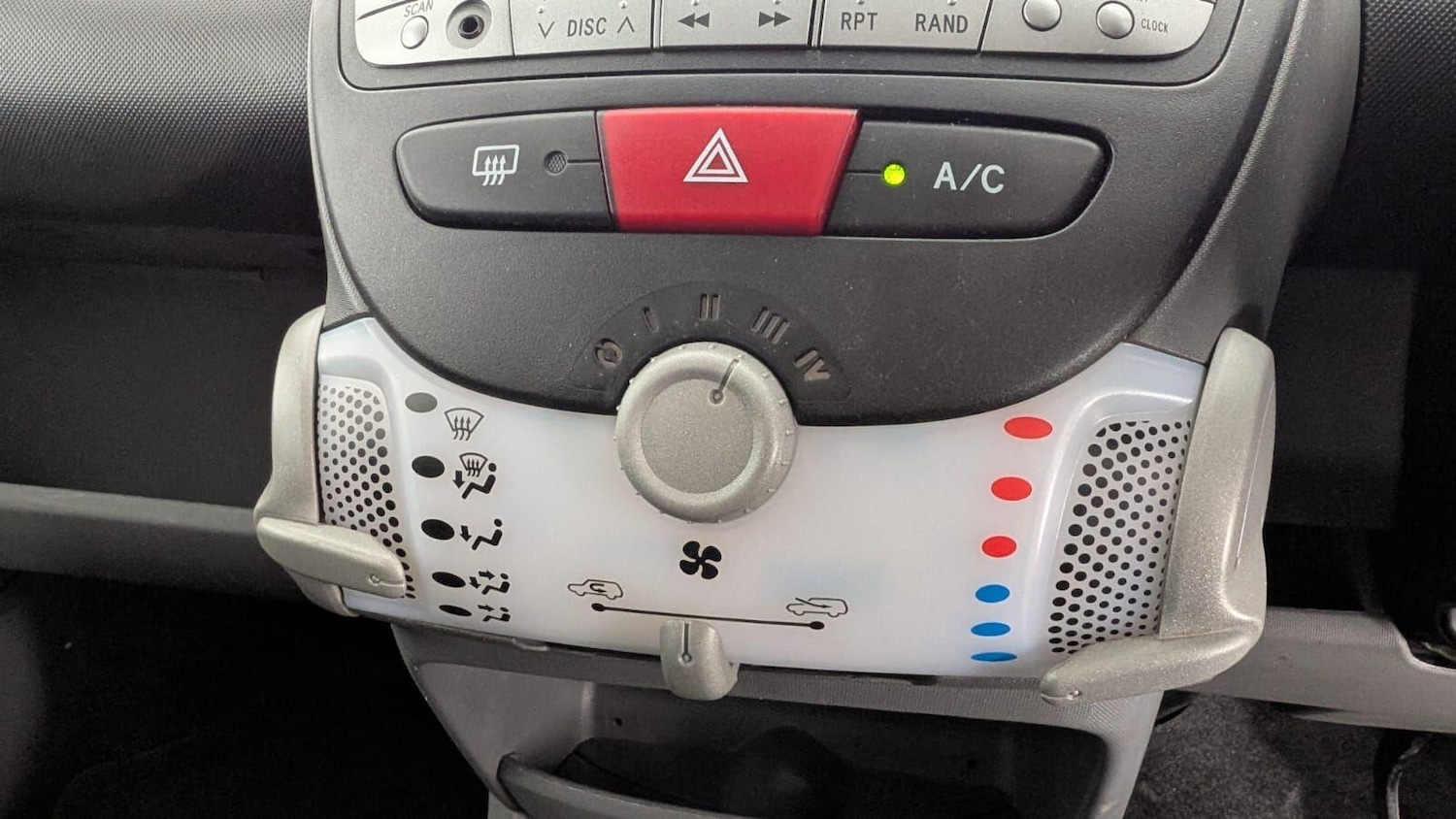 Used Peugeot 107 2010 for sale - 77214781: Photo 48