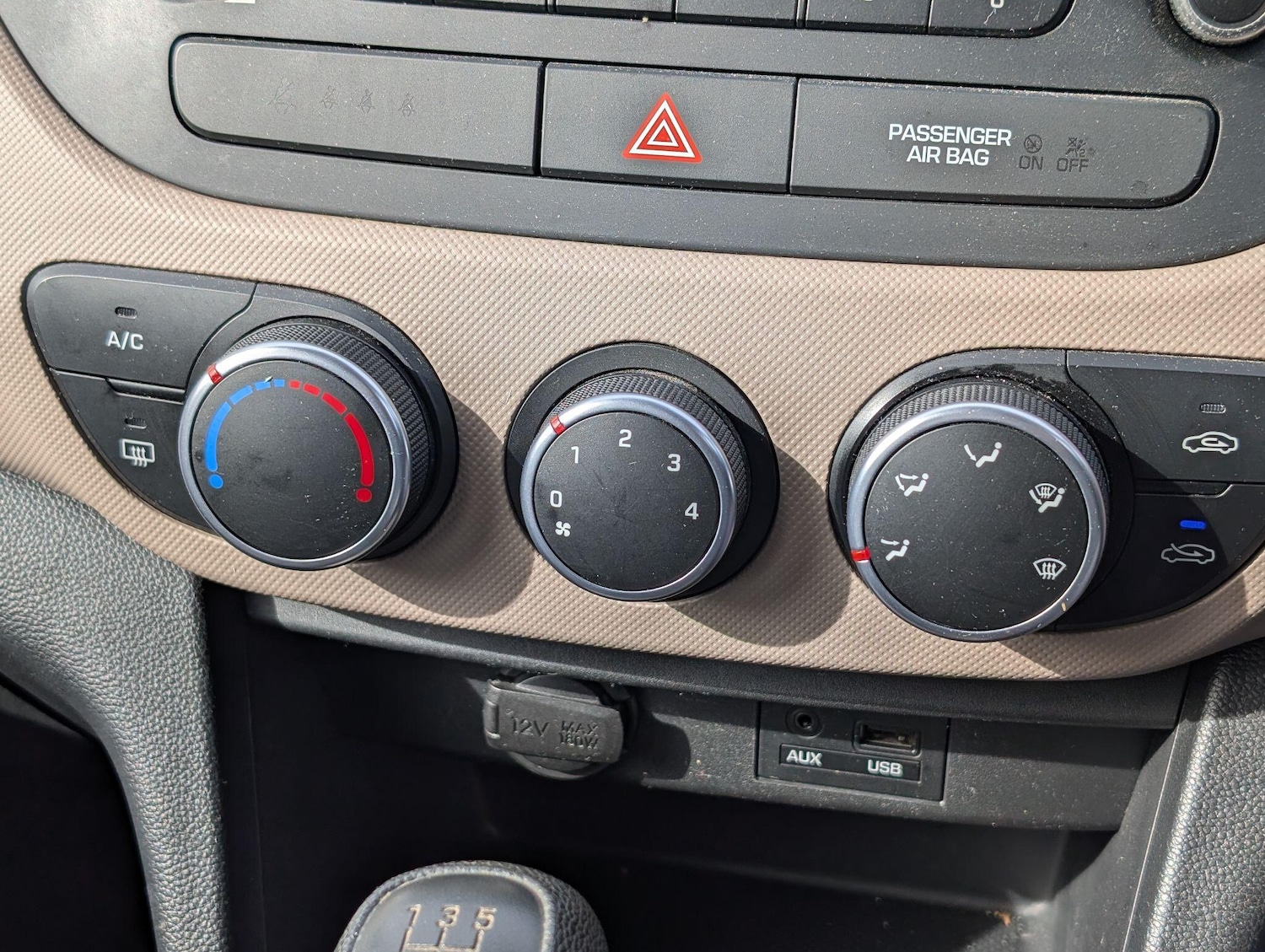 Used Hyundai i10 2015 for sale - 78204586: Photo 7