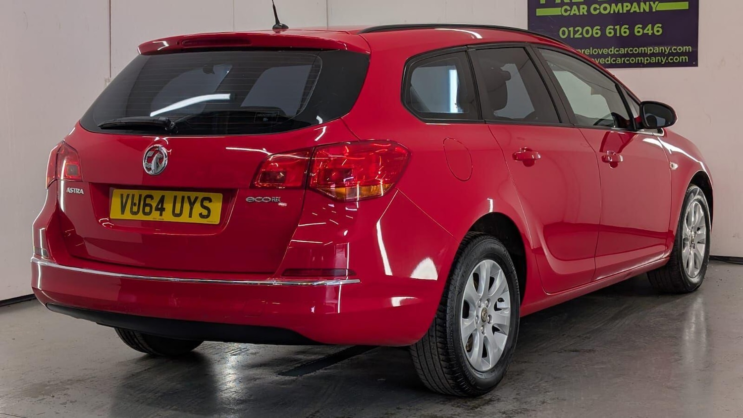 Used Vauxhall Astra 2015 for sale - 76398323: Photo 2