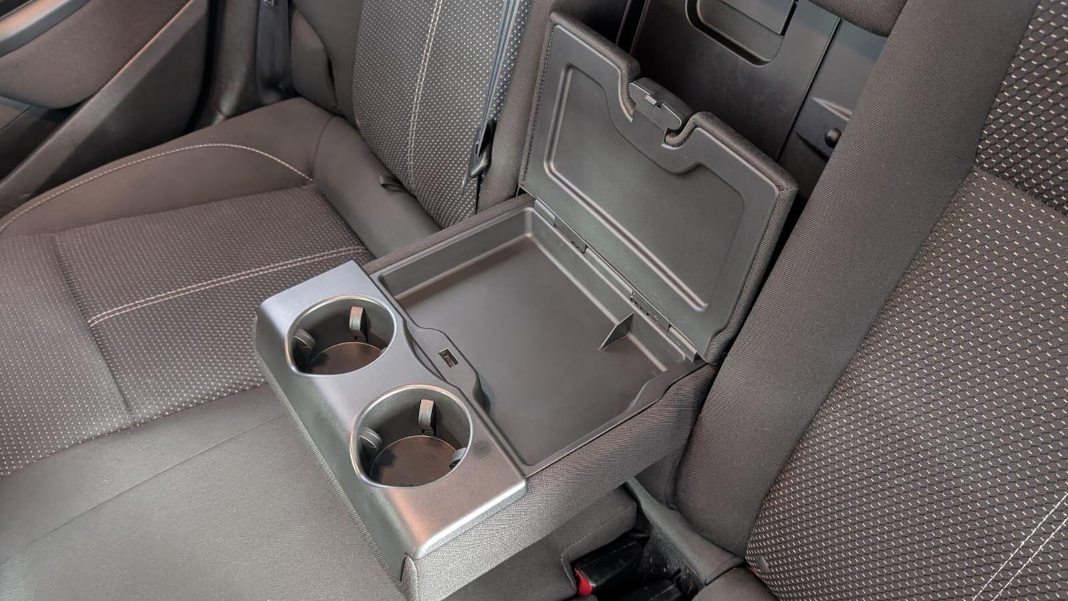 Used Vauxhall Astra 2015 for sale - 76398323: Photo 26